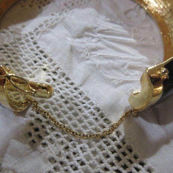 J Crew Floral Enamel Wide Bangle Bracelet Gold Tone Black/Pink Cream 8" - Picture 6 of 6